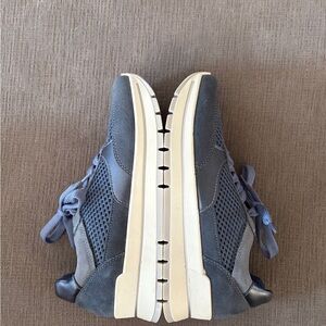 NWT igi & Co blue women’s  sneakers- 8